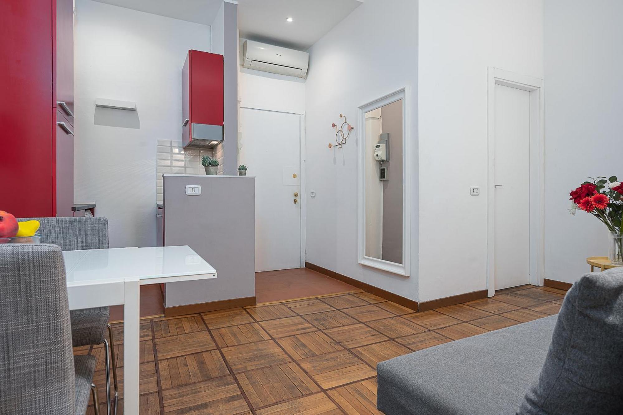 Classbnb - Two Apartments 400 Meters From The Duomo Милан Экстерьер фото
