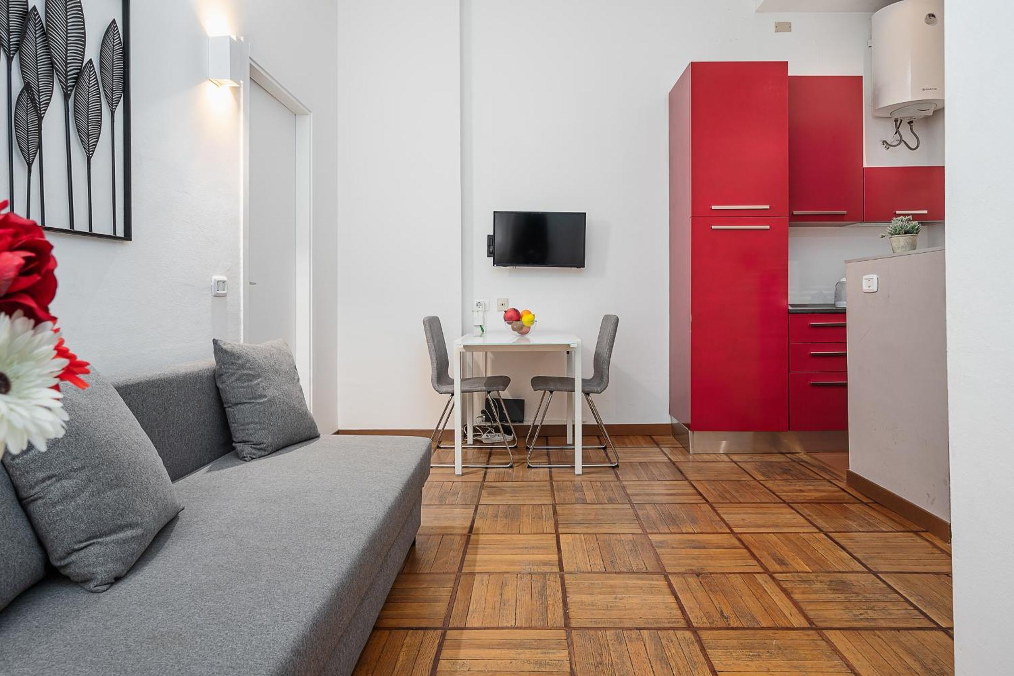 Classbnb - Two Apartments 400 Meters From The Duomo Милан Экстерьер фото
